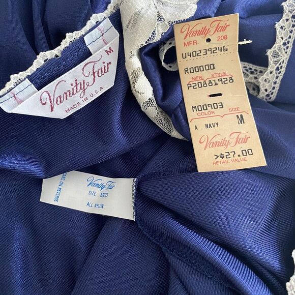Vintage Vanity Fair Nightgown Robe Set Womens Small Medium Navy Lace Trim 70s - Picture 6 of 9